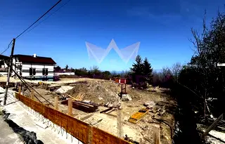 Парцел в к.к. Златни пясъци