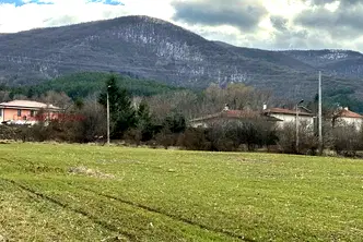 Парцел в с. Лозен