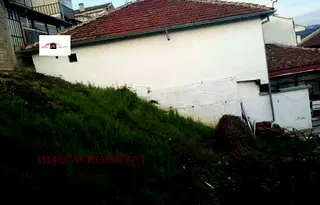 Парцел във Велико Търново, Център
