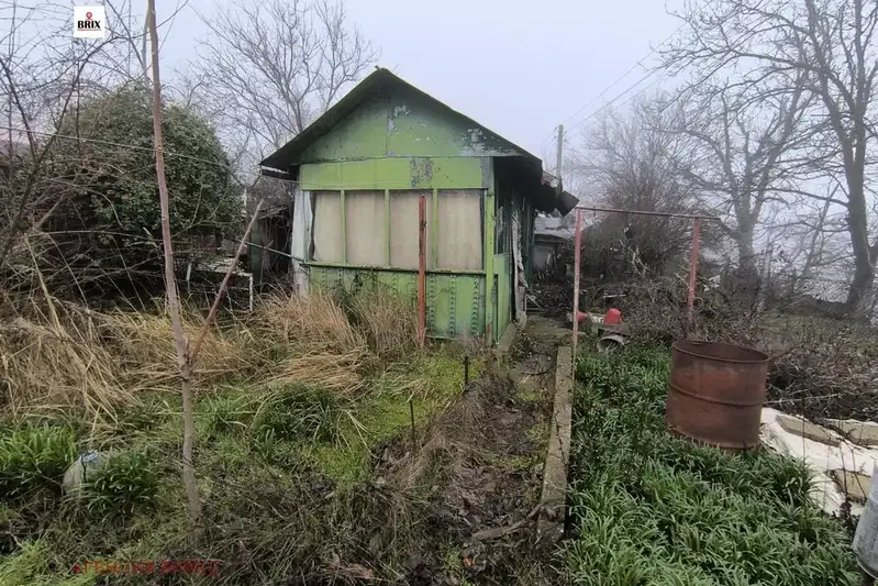 Парцел в Русе, Долапите