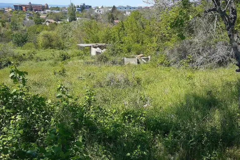 Plot in Varna, Izgrev