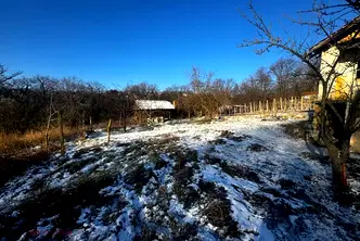 Парцел във Варна, м-т Боровец - юг