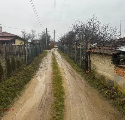 Снимка 4 — Парцел във Варна, м-т Боровец - юг