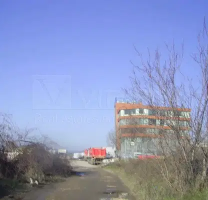Снимка 3 — Парцел във Варна, Метро