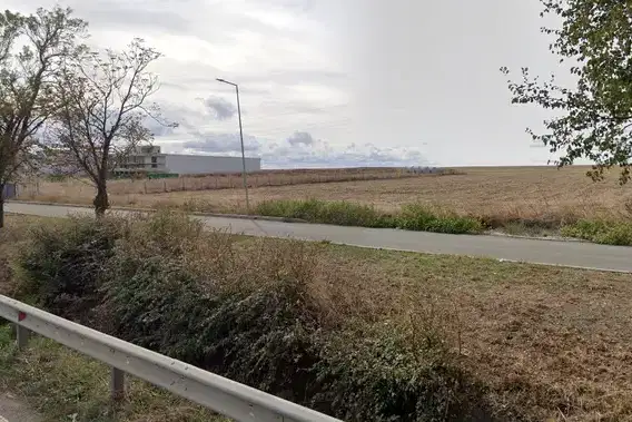 Парцел в Бургас, Пети километър