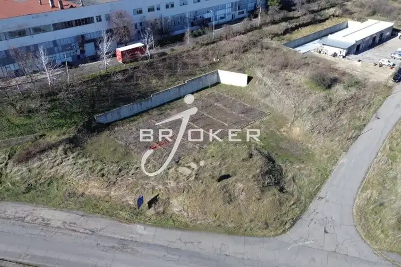 Plot in Kyrdjali, Promishlena Zona - Yug