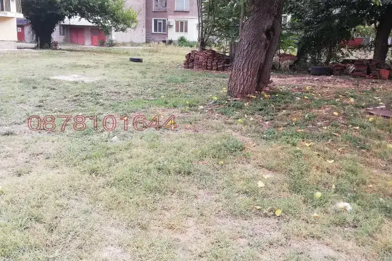 Plot in Vraca, Reka Leva
