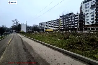 Парцел в Плевен, Широк център