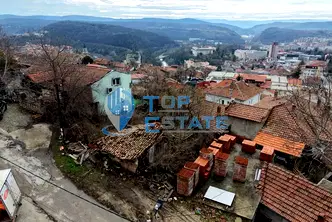 Парцел във Велико Търново, Варуша