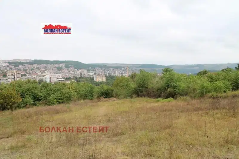Plot in Veliko Tyrnovo, Zona B