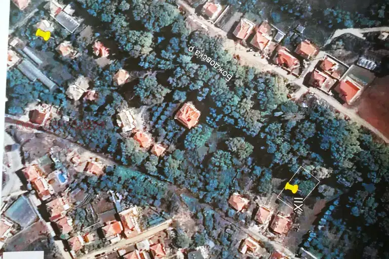 Plot in Oblast Blagoevgrad, Leshnica