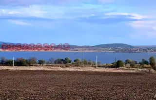 Парцел в Бургас, с. Черни връх