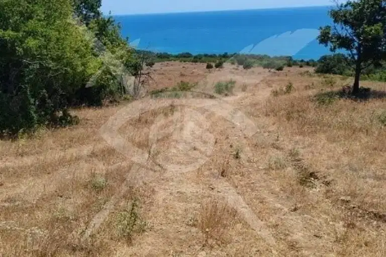 Plot in Oblast Burgas, Emona
