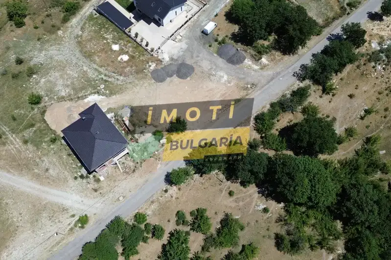 Парцел в Кърджали, с. Петлино
