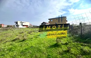 Парцел в Кърджали, с. Петлино