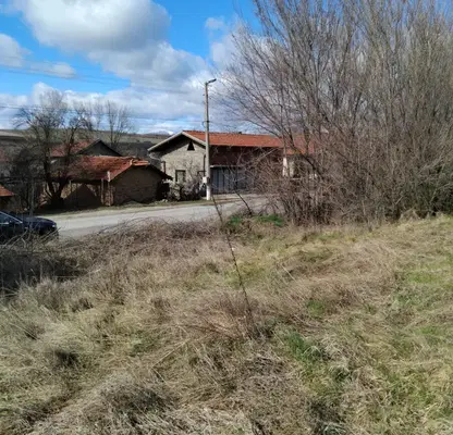 Снимка 2 — Парцел в Кюстендил, с. Мало село