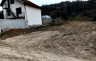 Парцел в Ловеч, Троян