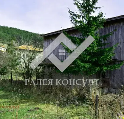Снимка 4 — Парцел в Пазарджик, с. Равногор