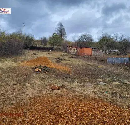 Photo 3 — Plot in Oblast Pernik, Divotino
