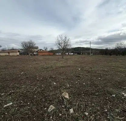 Photo 4 — Plot in Oblast Pernik, Stefanovo
