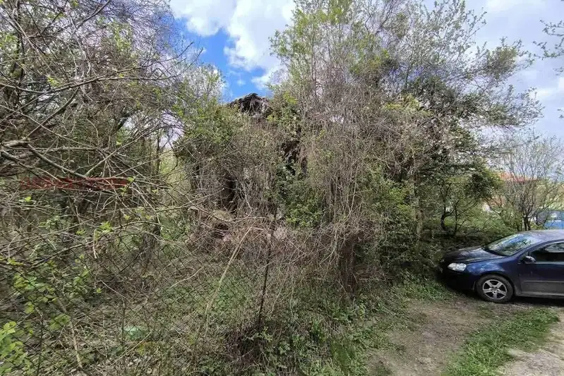 Парцел в Перник, с. Светля