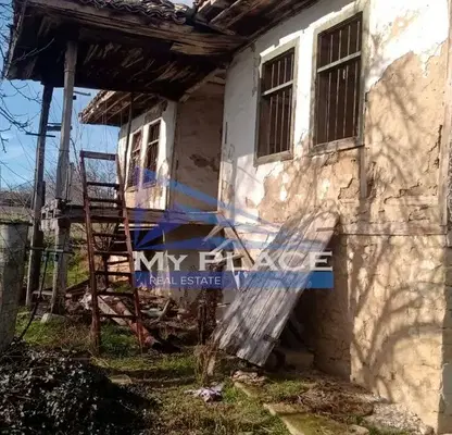 Снимка 2 — Парцел в Шумен, с. Златна нива