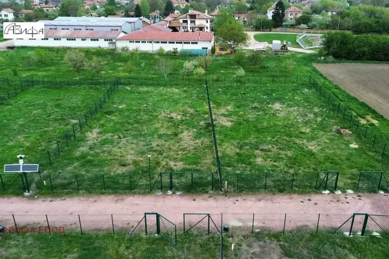 Plot in област София, Elin Pelin