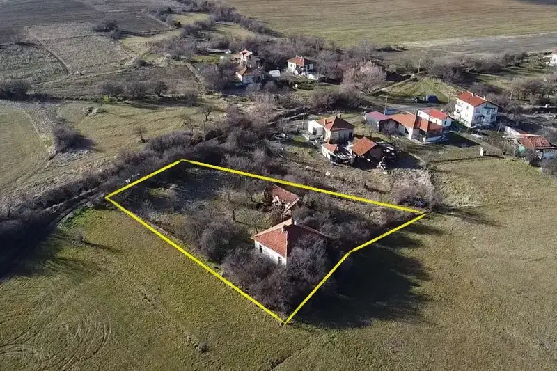 Plot in област София, Boerica