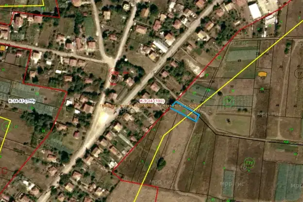 Plot in област София, Petyrch