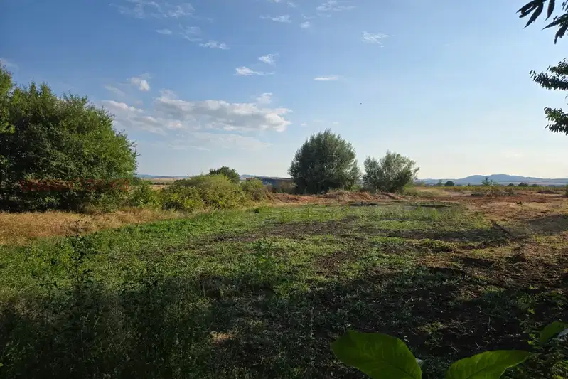 Парцел в София, с. Петърч