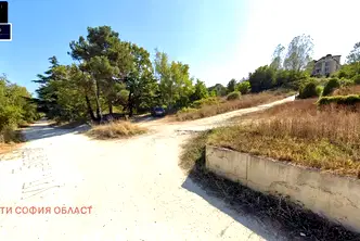 Парцел във Варна, Бяла