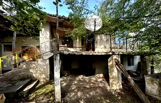Парцел във Варна, Девня