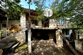 Парцел във Варна, Девня