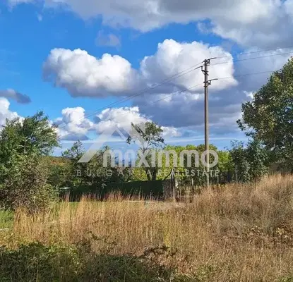 Снимка 2 — Парцел във Варна, с. Доброглед