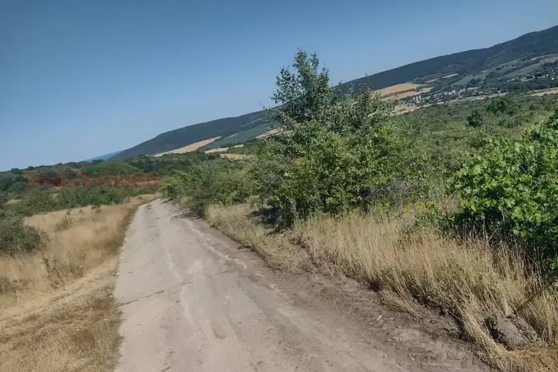 Парцел във Варна, с. Осеново