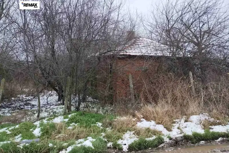 Парцел във Варна, с. Равна гора