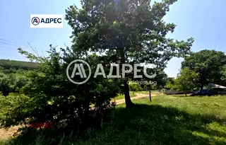 Парцел във Варна, с. Юнец