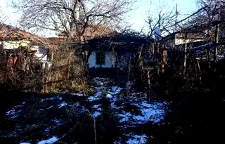 Парцел във Велико Търново, Дебелец