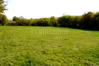 Парцел във Велико Търново, с. Паисий
