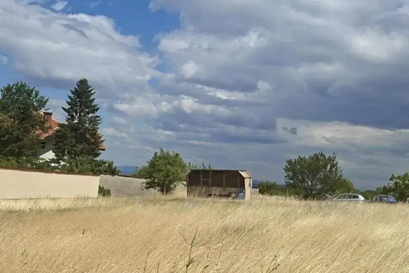 Парцел във Враца, с. Челопек