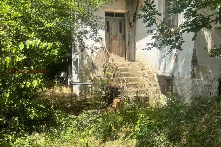 Plot in Vraca, Devene