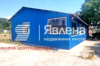 Промишлена сграда в Нови Искър