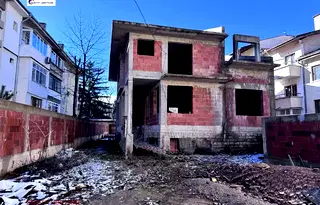 Промишлена сграда във Враца, Център