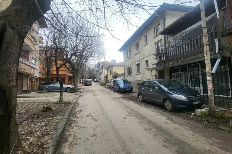 Промишлена сграда в Плевен, Идеален център