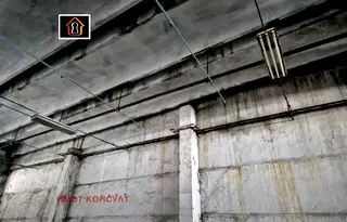 Промишлена сграда във Враца, Складова база