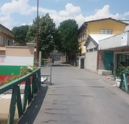 Снимка 2 — Промишлена сграда в Пазарджик, Запад