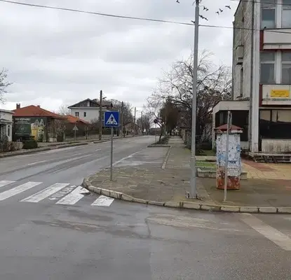 Снимка 2 — Промишлена сграда в Добрич, Шабла