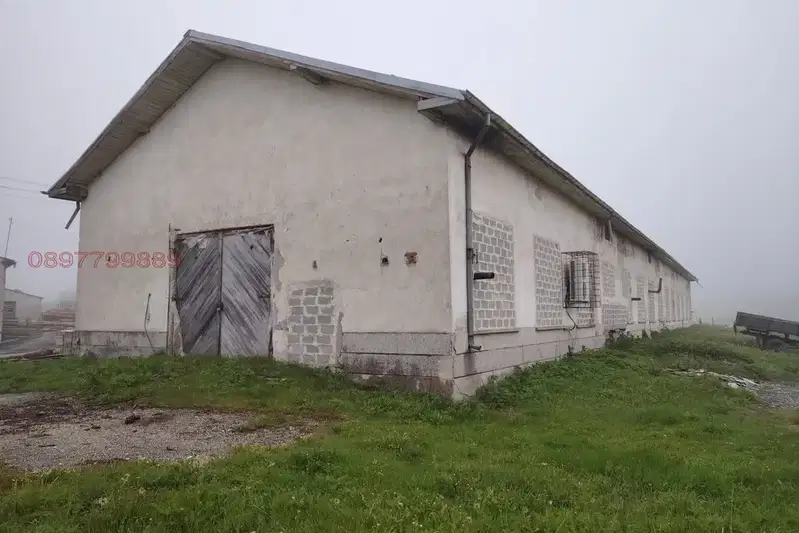 Промишлена сграда в Пазарджик, с. Равногор