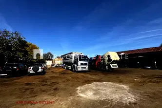 Промишлена сграда в Перник, Радомир