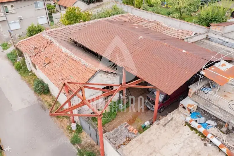 Industrial Building in Oblast Plovdiv, Perushtica